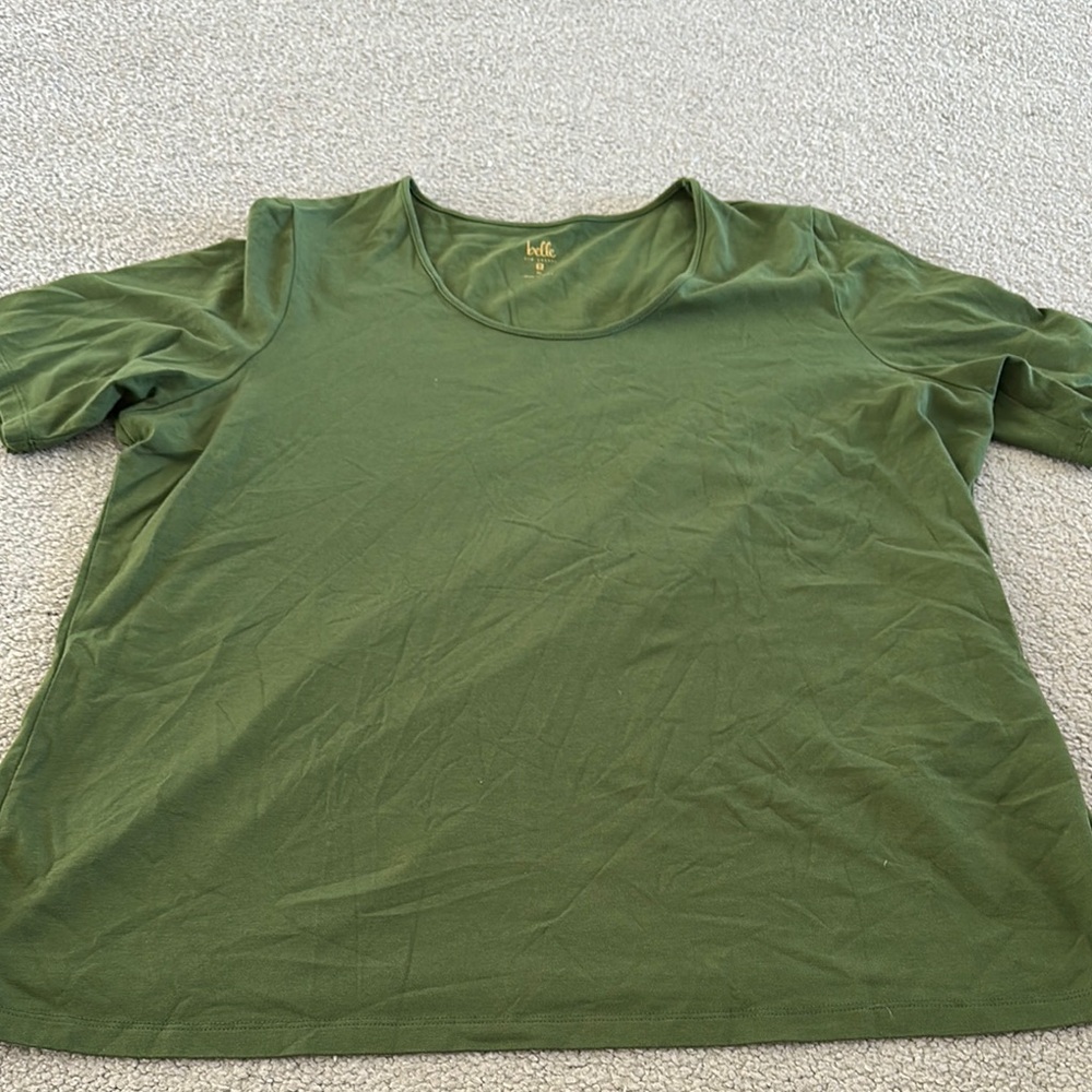 Women's Green Top
